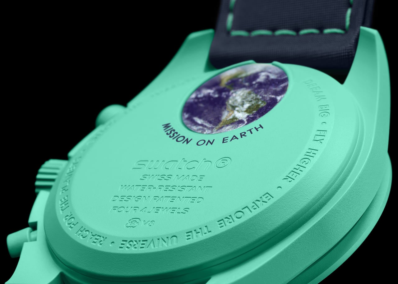 OMEGA オメガ コラボ Swatch スウォッチ 3種類の新しい Bioceramic MoonSwatch MISSION ON EARTHウォッチ グリーン 裏面