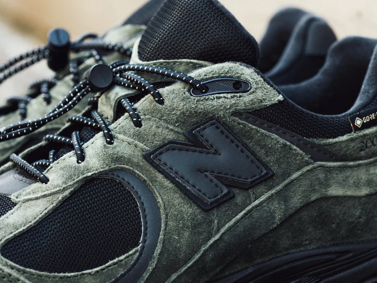 万能ネイビーのニューバランス「992」、「黒いサロモン」に惹かれる理由、オシャレな人が買ってよかった「ゴアテックスなニューバランス」…【スニーカー週間人気記事ベスト5】