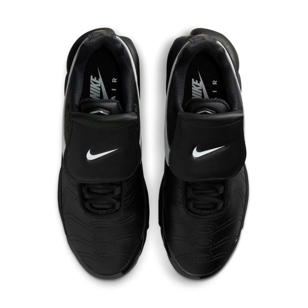 ナイキ NIKE AIR MAX PLUS TNPO 俯瞰