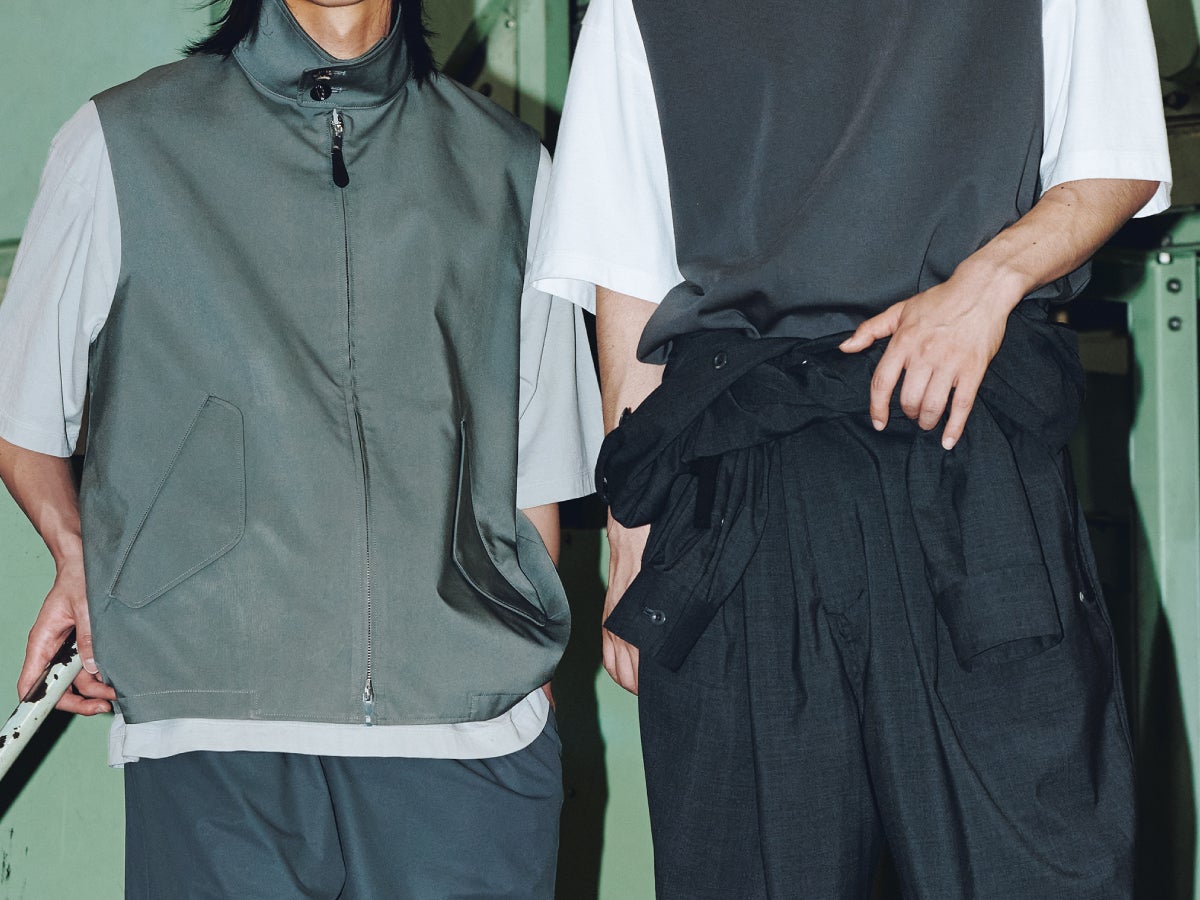 デートこそ、大人なモノトーンで重ねて盛る。トレンド感満載な夏の正解着こなし４選！【夏の盛装】