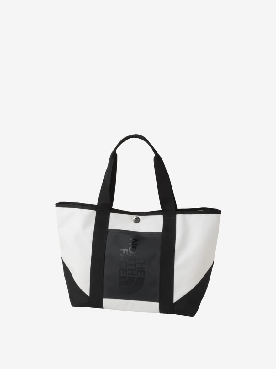 ザ・ノース・フェイスの新作バッグ BC Standard Tote white