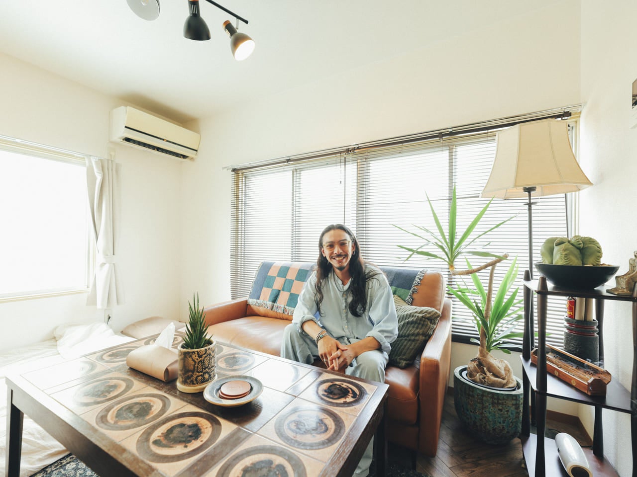 職場までの近さで選んだ築50年の木造1K。狭くとも自分らしさを存分に！【おしゃれ男子の部屋カタログ／Vol.26・守田大悟】