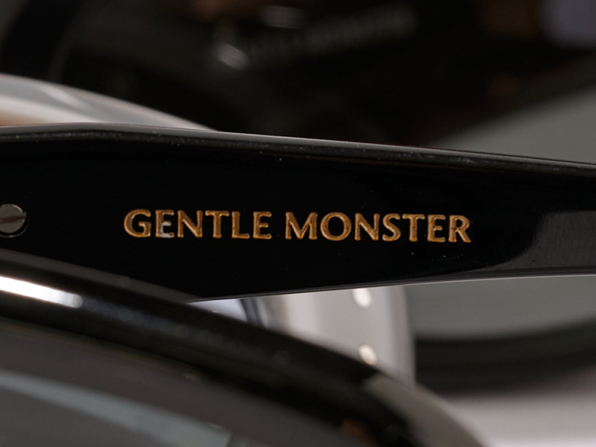 服のプロが選ぶ「ジェントルモンスター」のサングラス５本をかけ比べてみた！ サイズ感やフィット感は？ 服好きたちがガチな比較＆試着レビュー！