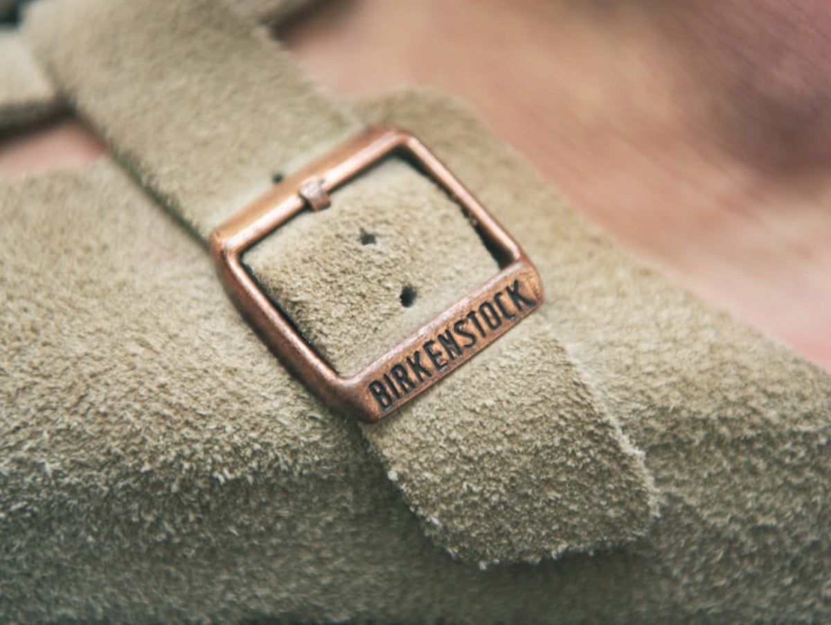 定番人気「ビルケンシュトック」のサンダルはどうすれば差をつけられる？ ボストン、チューリッヒ、アリゾナ…オシャレな４人のリアル愛用品と正解着こなし。
