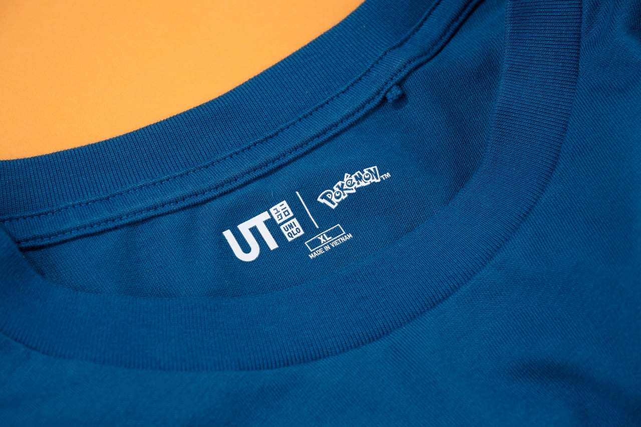 エディターが買ってよかったUT×ポケモンの愛用コラボTシャツ ネックロゴ寄り