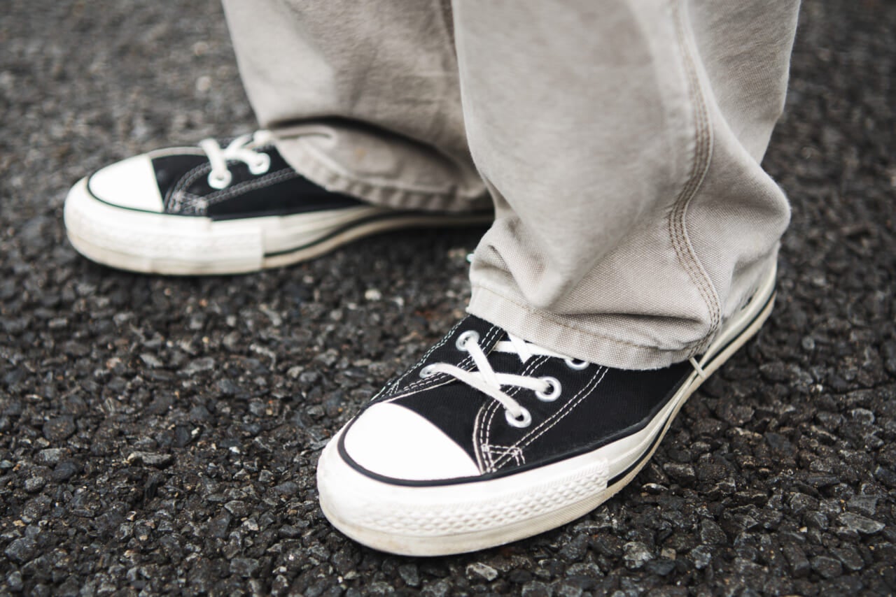 [Gallery]いま「コンバース」ならオールスターを履きたくて。リアル愛用スニーカーと正解着こなし５選ぶ！ ゴアテックスなコラボ、日本製、大人ブラック…