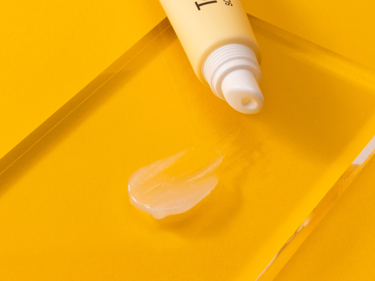 リップエッセンス　テクスチャー　イメージ画像