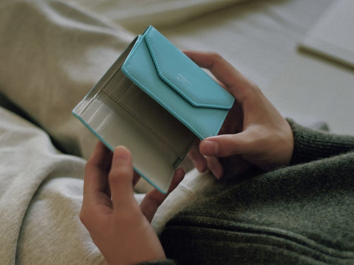 バレンシアガ　数量限定マーブルウォレット バレンシアガ数量限定マーブルウォレット