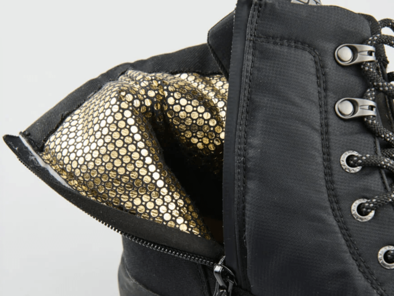 [Gallery]今買うべき「暖かいブーツ」10選！ 1万円台モンベル、ザ・ノース・フェイスの保温性抜群機能派からスニーカーライクな履き心地の名作まで！