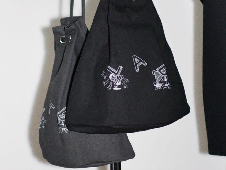 [Gallery]こんなダークな「ドラえもん」見たことない!? 「ラッド ミュージシャン」30周年を記念したスペシャルコラボは復刻アイテムを含む全９型！