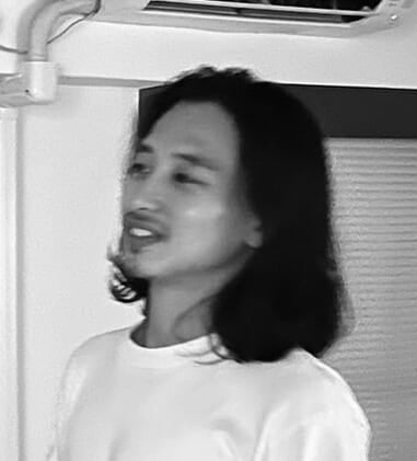 スタイリスト 安倍拓志