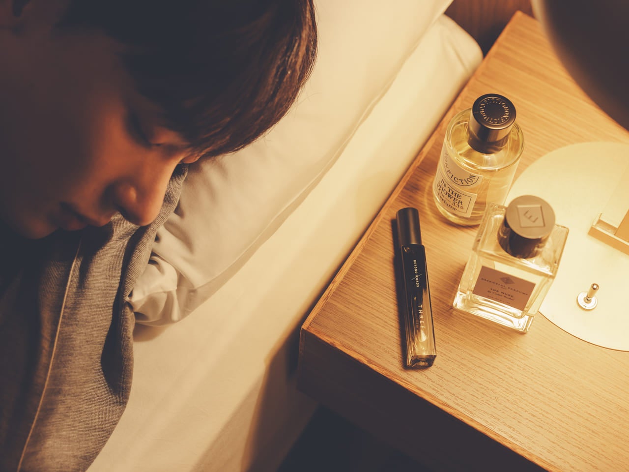 寝香水って知ってる？　夜にまといたい香り、5つの正解。厳選のフレグランスをよしあきがレビュー！