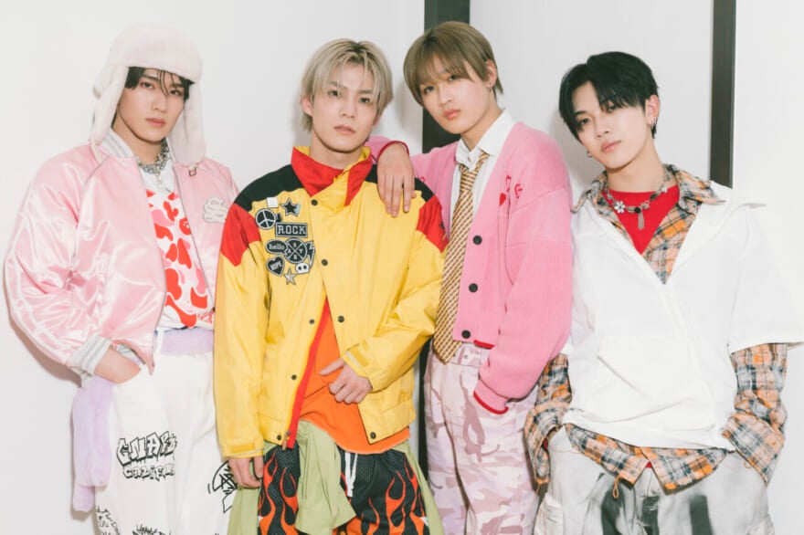 DXTEENの谷口太一さん、大久保波留さん、平本健さん、田中笑太郎さん集合カット