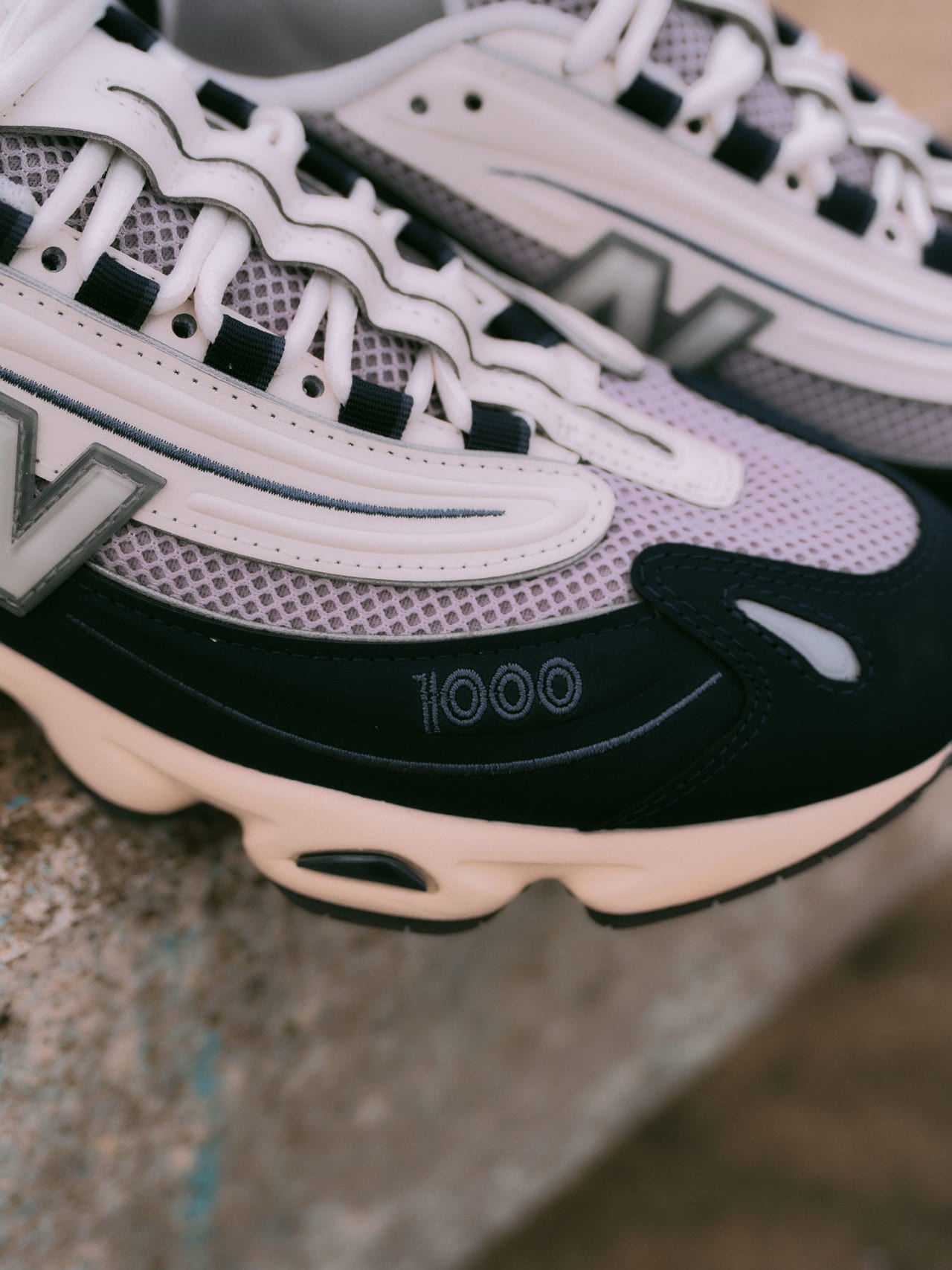 New Balanceの新作スニーカー「M1000」のトウ