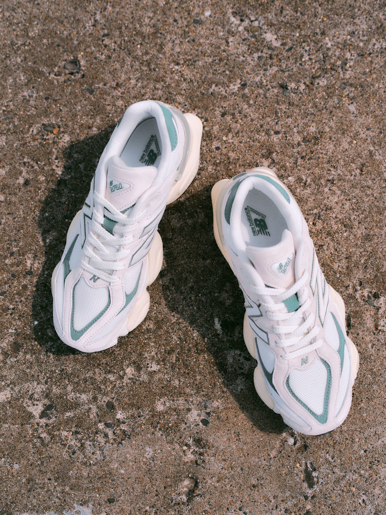New Balanceの新作スニーカー「90/60」のインソール