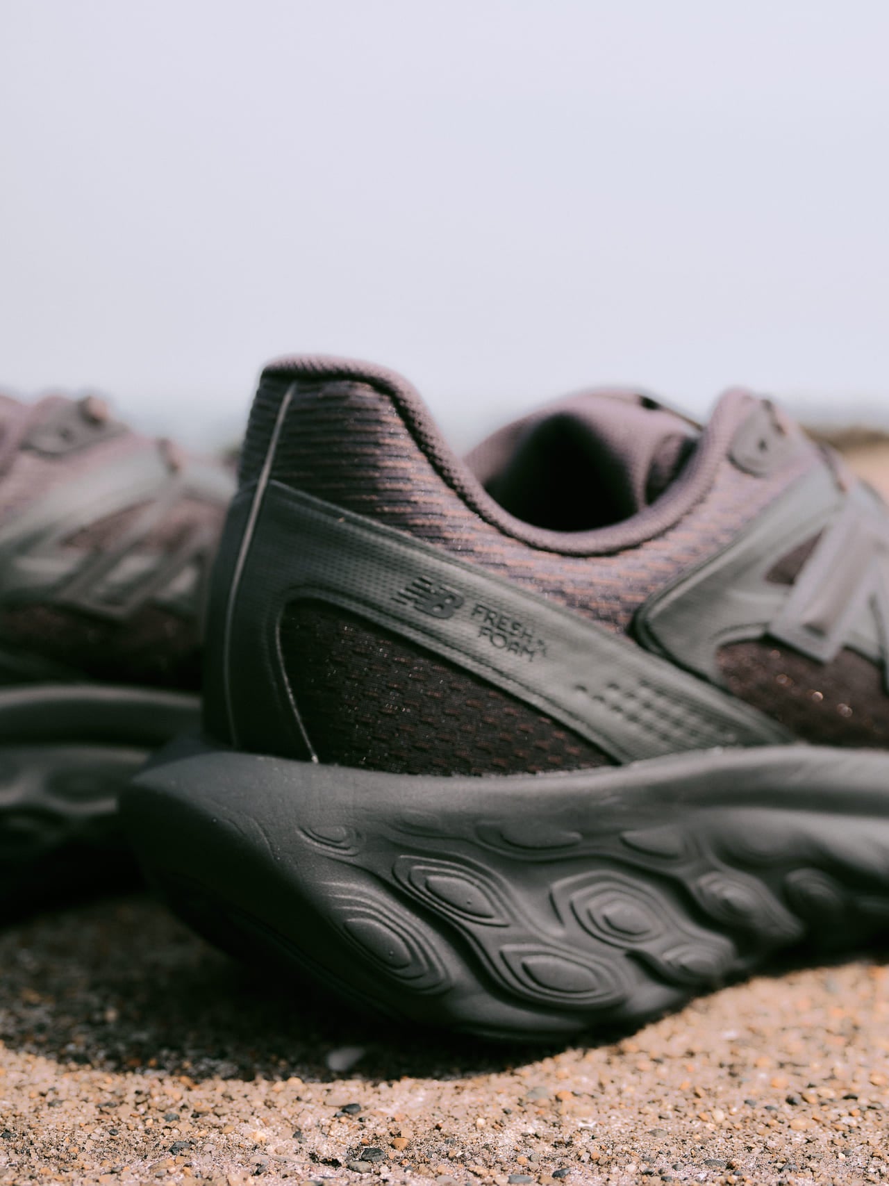 New Balanceの黒スニーカー「Fresh Foam Trainer」のヒールカウンター