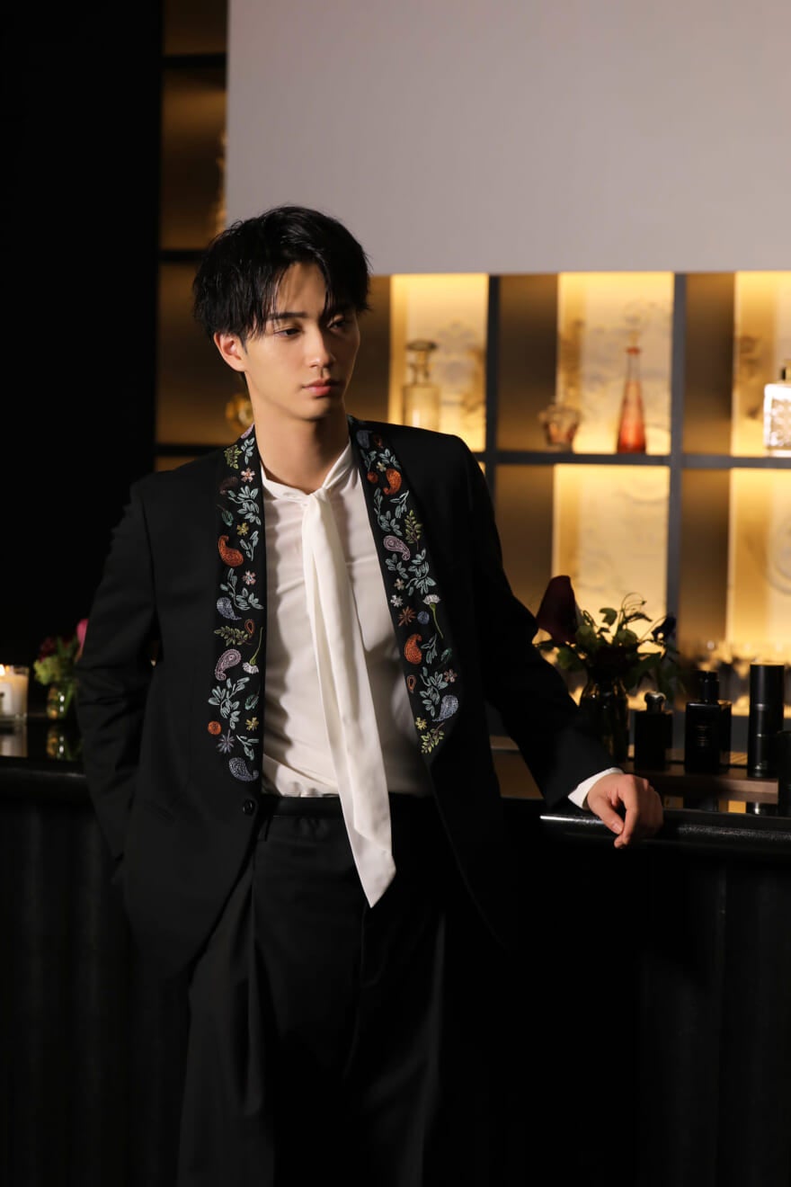 「サイプレス&グレープバイン」のイベントに出席した野村康太2
