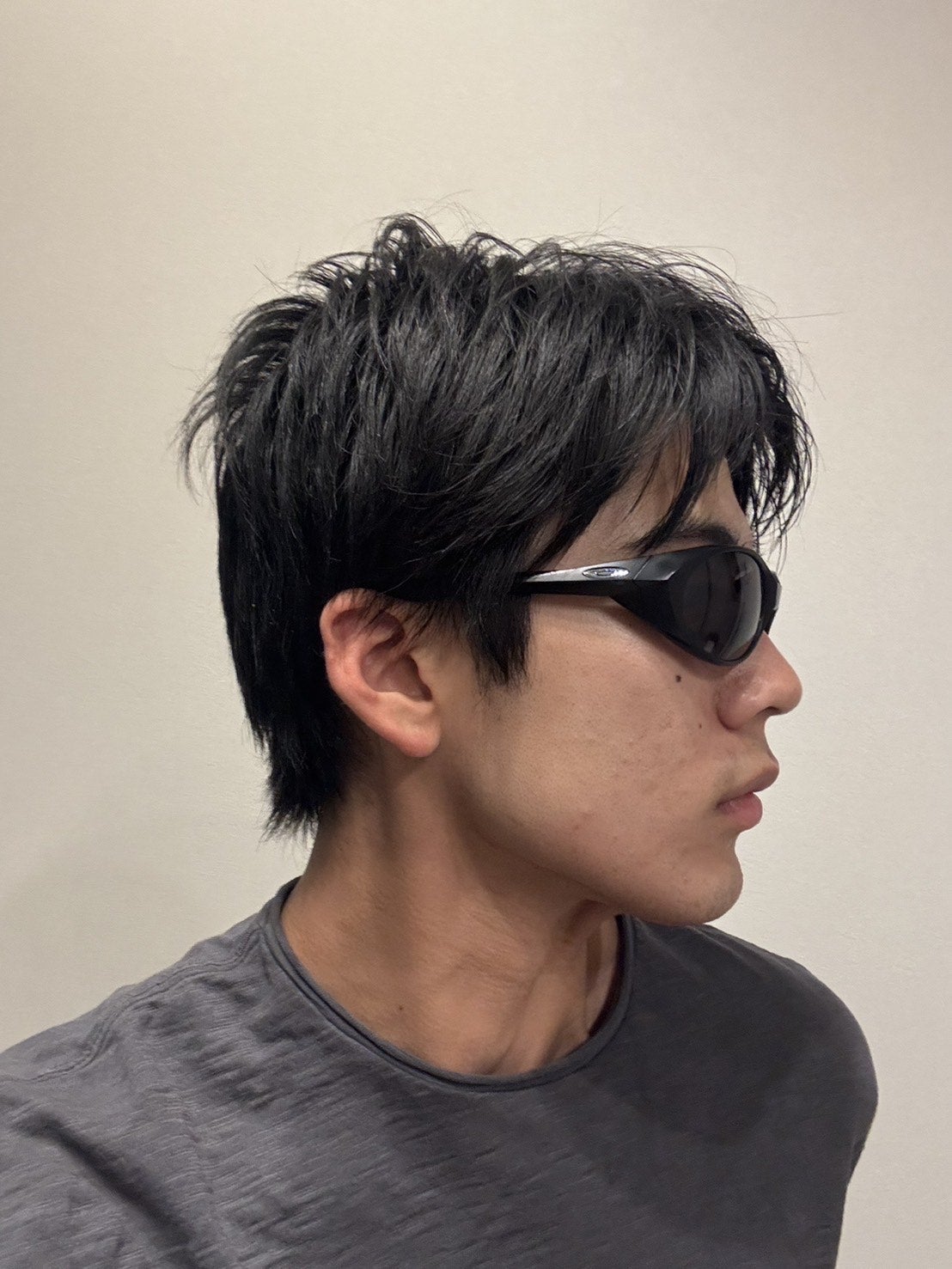 オークリー アイジャケット 横顔