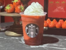 [Gallery] 【スタバ新作】極上の「THE 苺 フラペチーノ®」を試飲ルポ！ おすすめのカスタマイズも聞いてきた！
