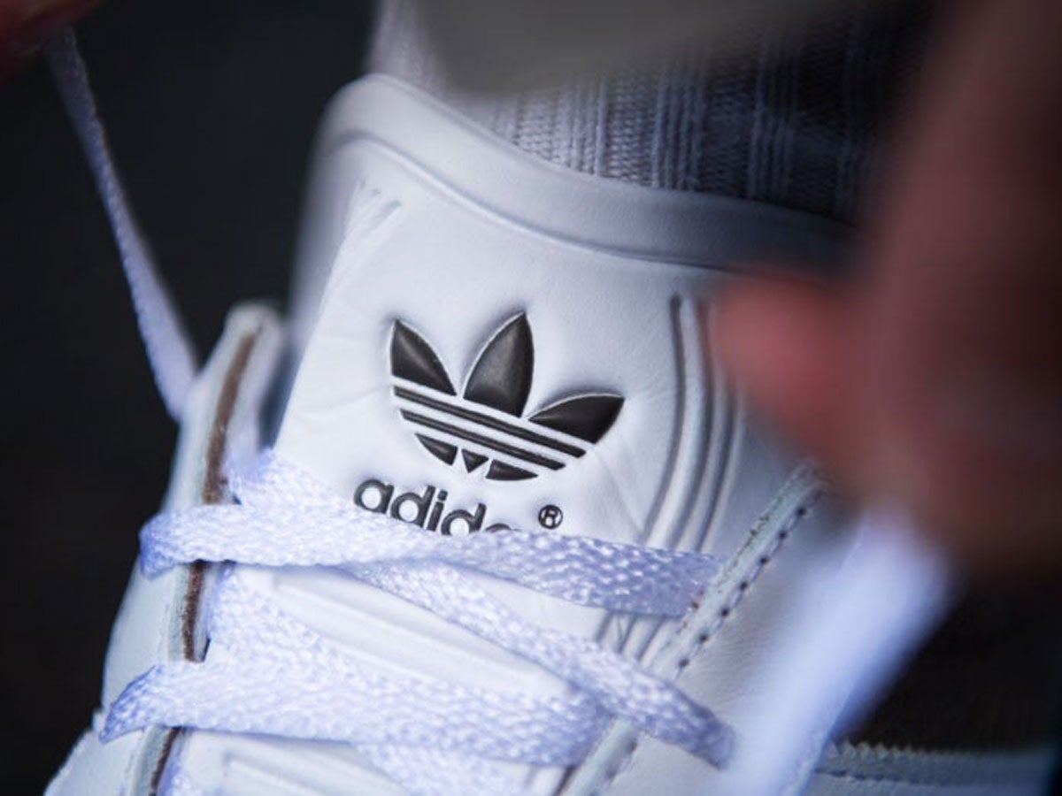 【最強50選】「アディダス」の買ってよかったクラシックスニーカーとオシャレな人の正解着こなしスナップ！ スタンスミス、サンバ、スーパースター...［adidas Originals]