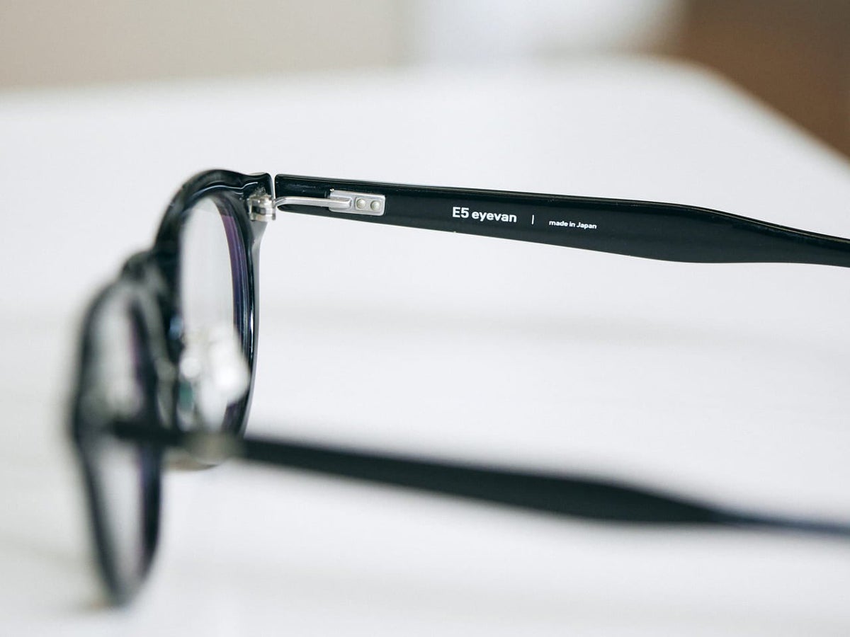 オシャレな人の「人生のベストバイ・メガネ」４選！ 服好き愛用者多数のユウイチトヤマ、ミュウミュウ、アイヴァン…