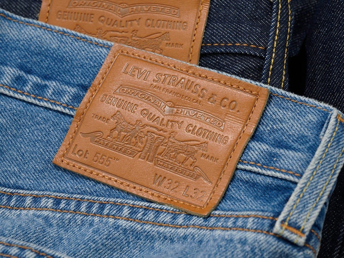 いま「リーバイス®」で買うべき新作デニム10選。名品501®からプロ激推しの1万円台の差がつくワイドまで！[Levi's®]