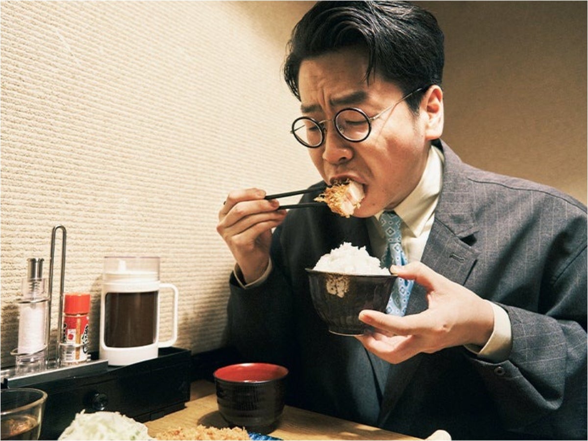 [Gallery]お笑い芸人 浦井のりひろ（男性ブランコ）の勝負飯。渋谷『トンカツ ツキウマ』の 特上リブロースかつ定食。「これを食べたらマジで気合が入るので、頼んで損はさせません！」［推しのひと飯］