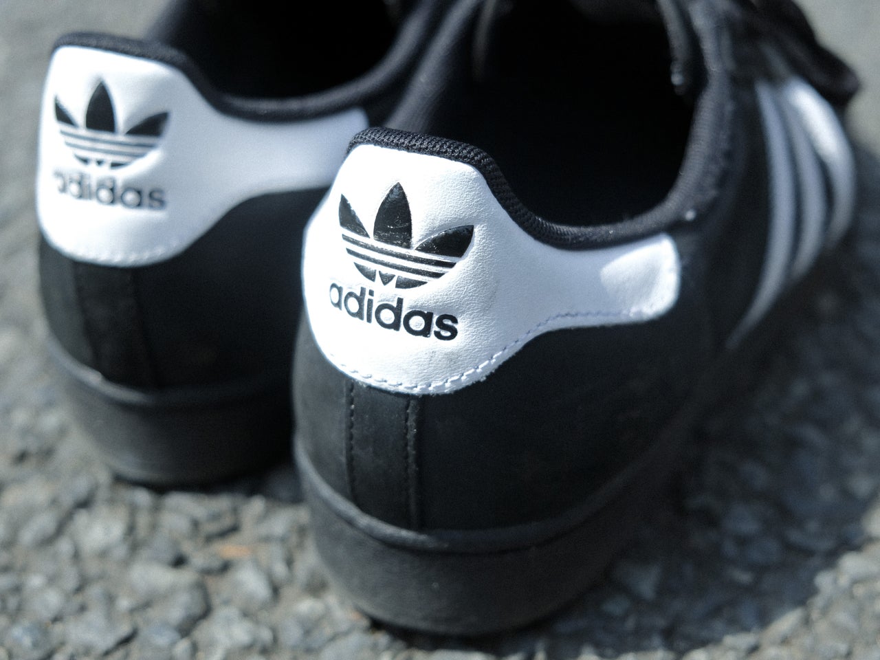 adidas Originals「Superstar ADV」のヒールカウンター