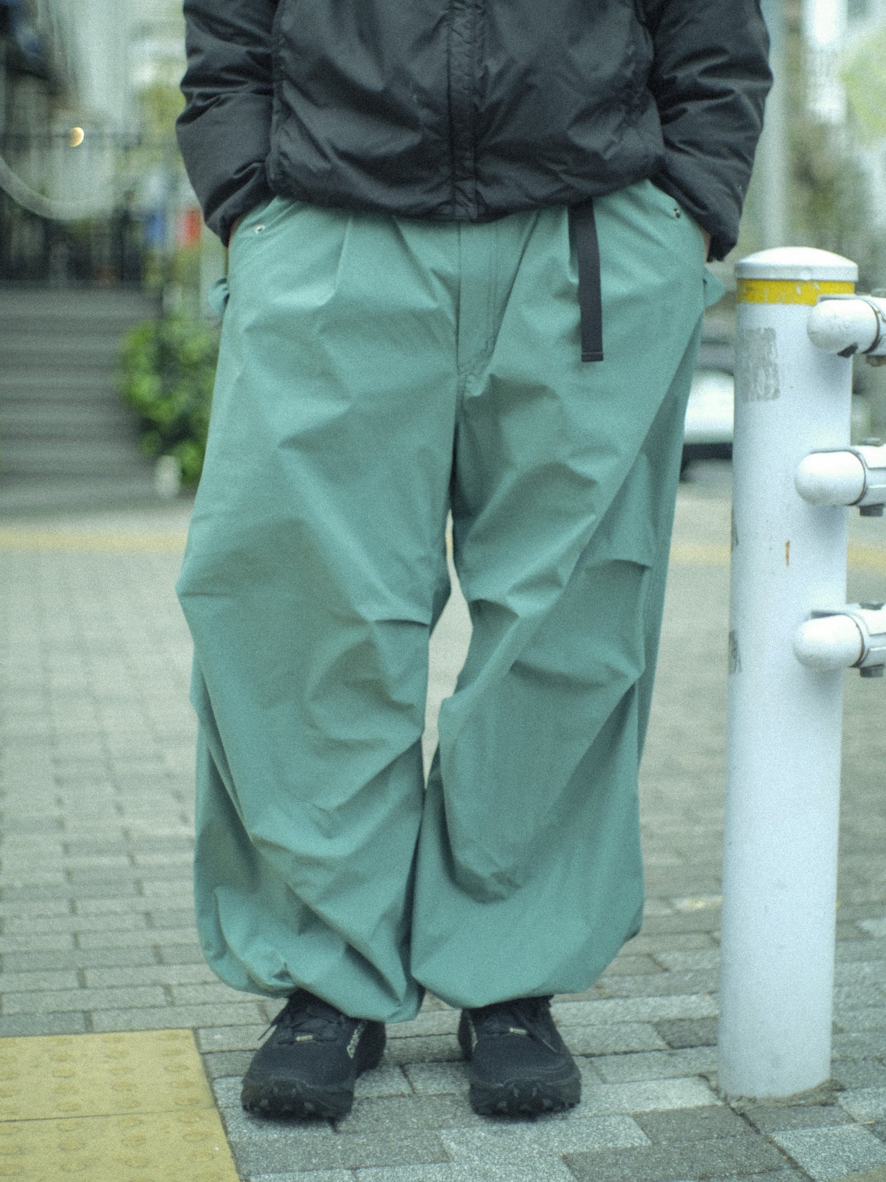 マーモットキャピタルのパンツ