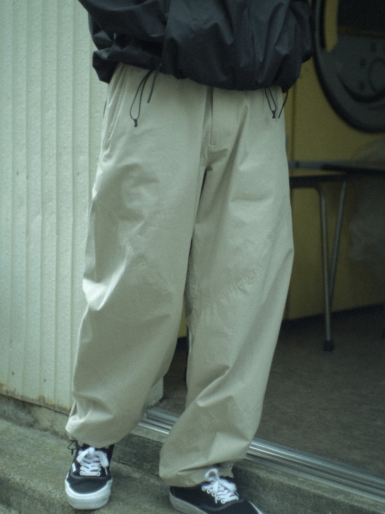 Goldwin 0のパンツ
