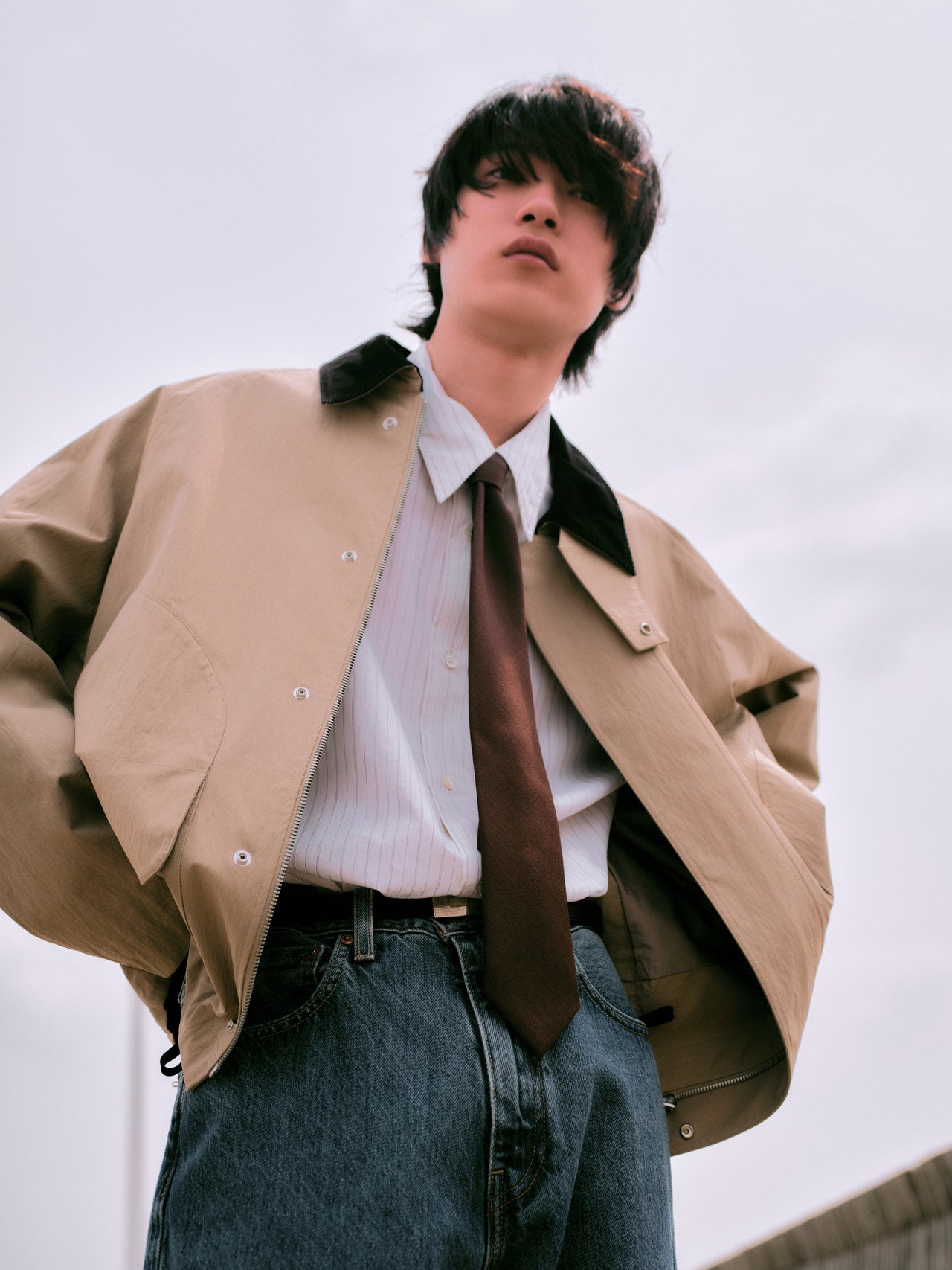 Levi’s®「568™ STAY LOOSE ジーンズ ミディアムインディゴ」の正解着こなし