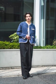 [鈴々木 響] 韓国ブランドのツイードジャケットを主役に。イベント対応の華やかコーデ【メンズノンノモデルの私服スナップ】