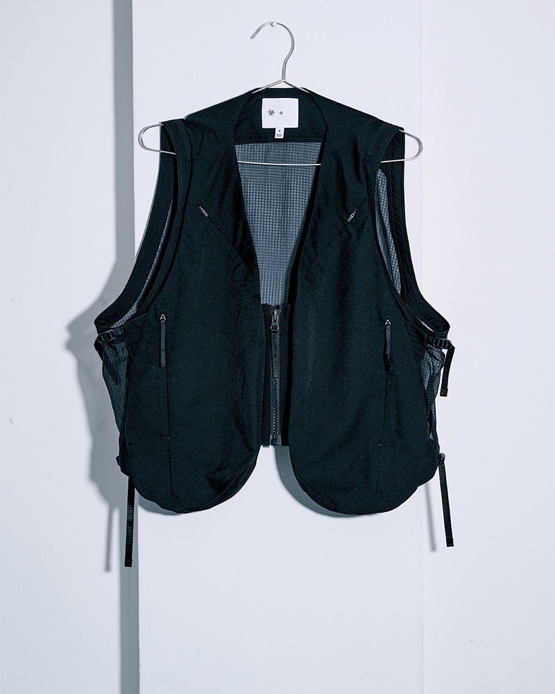 Goldwin 0のFront Pack Vest