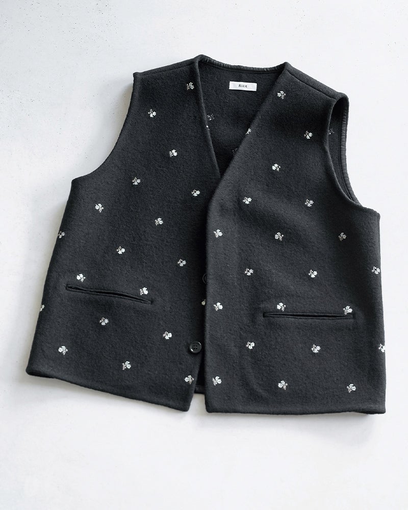 RIERのWALKER GILET
