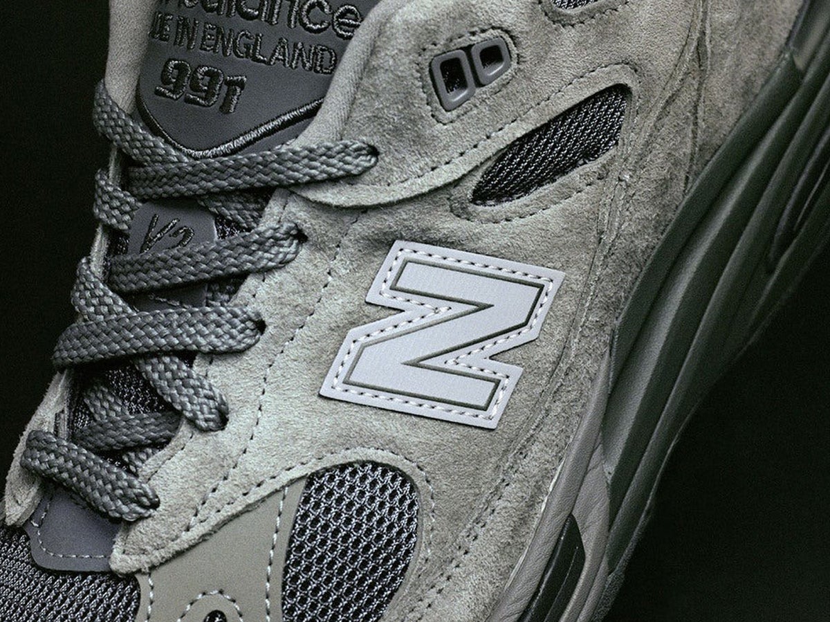 大人グレーな最強コラボ。「ディスイズネバーザット」と「ニューバランス」が“Made in UK 991v2”を発表！