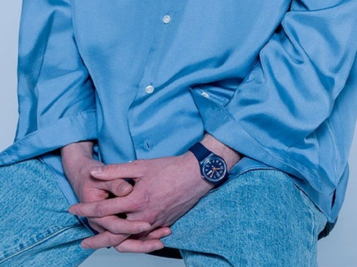 [Gallery]１万円台の傑作腕時計！「スウォッチ（SWATCH）」のポップな彩りをあくまで自然に取り入れたい。[Watch- 今月のウォッチ]