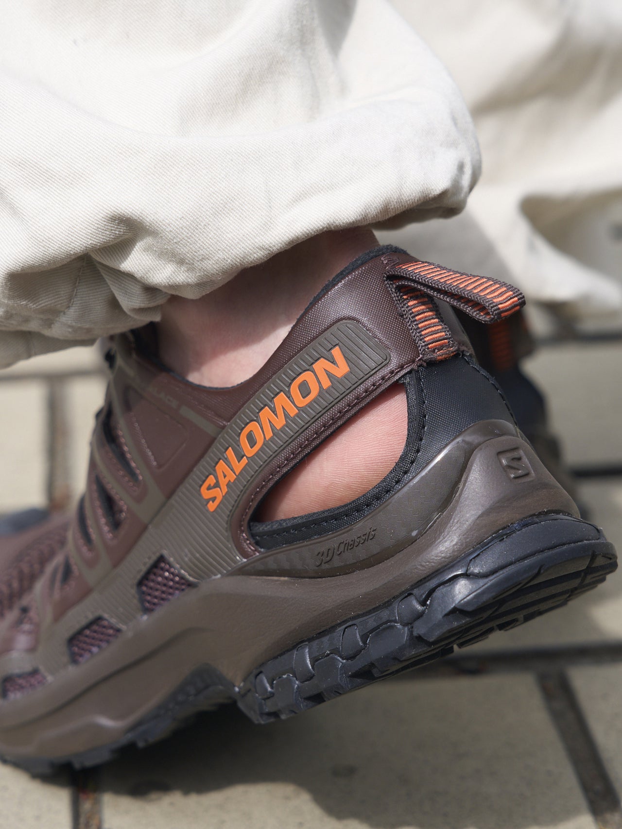 SALOMONの新作サンダル「XA PRO 3D Amphib」のヒールカウンター