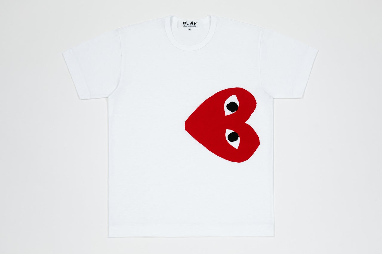 PLAY COMME des GARÇONS のビッグシルエットTシャツ レッド 横