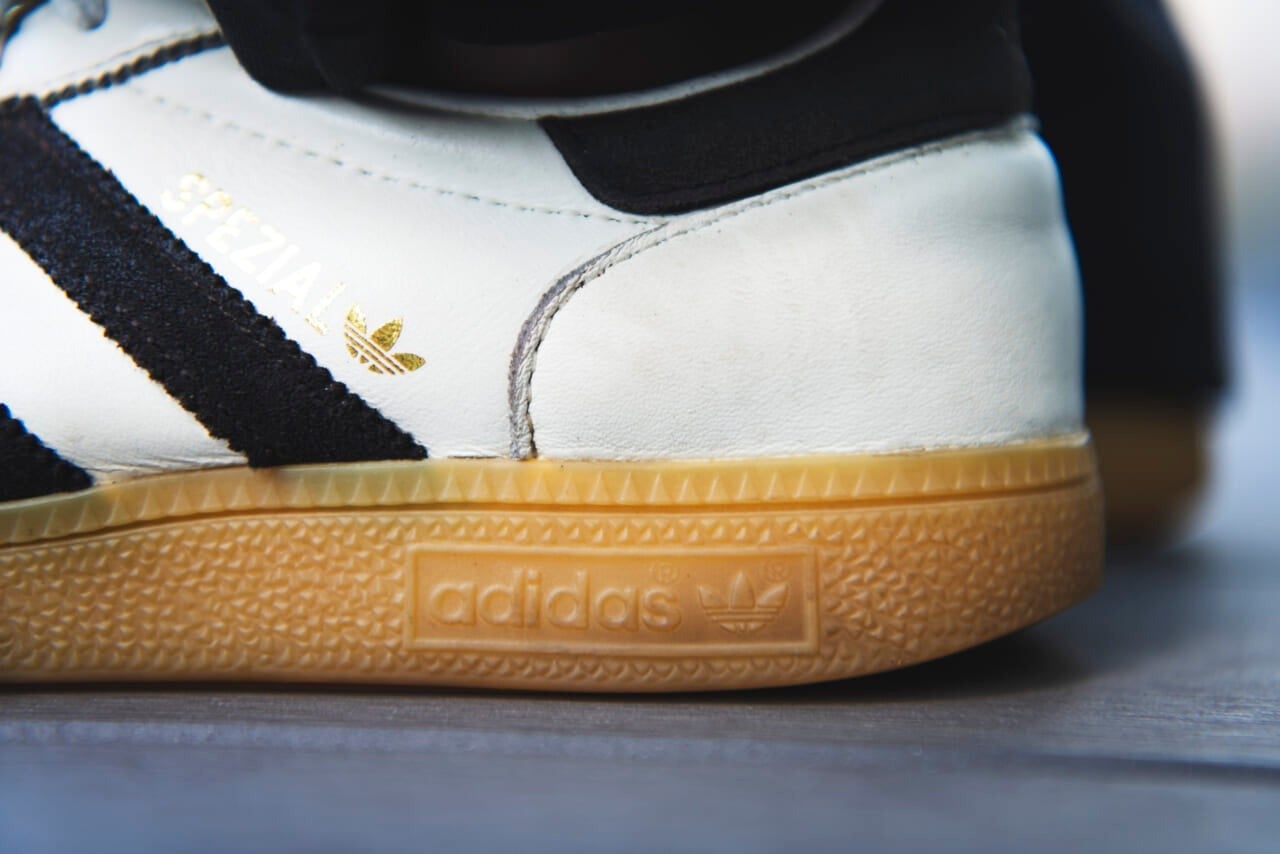 [Gallery] オシャレな人は「白いアディダス」が気分！ 特別なスーパースター、定番名品スペツィアル…正解スニーカースナップ３選！