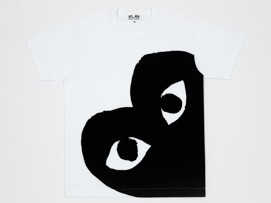 スクープ！「プレイ・コム デ ギャルソン」の新作Tシャツはシルエットも“プレイロゴ”もビッグサイズ！