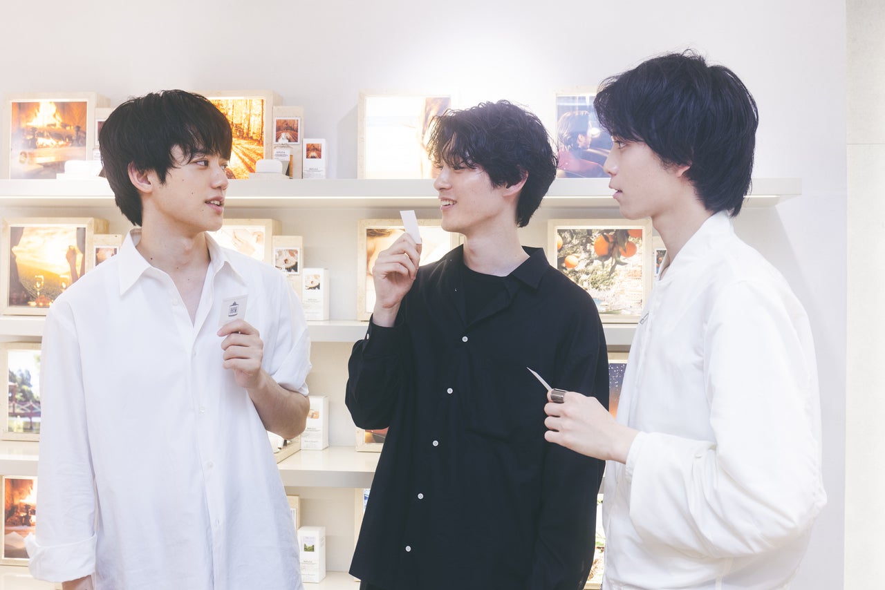 代表的な香りは 「レイジーサンデー モーニング」を試す3人