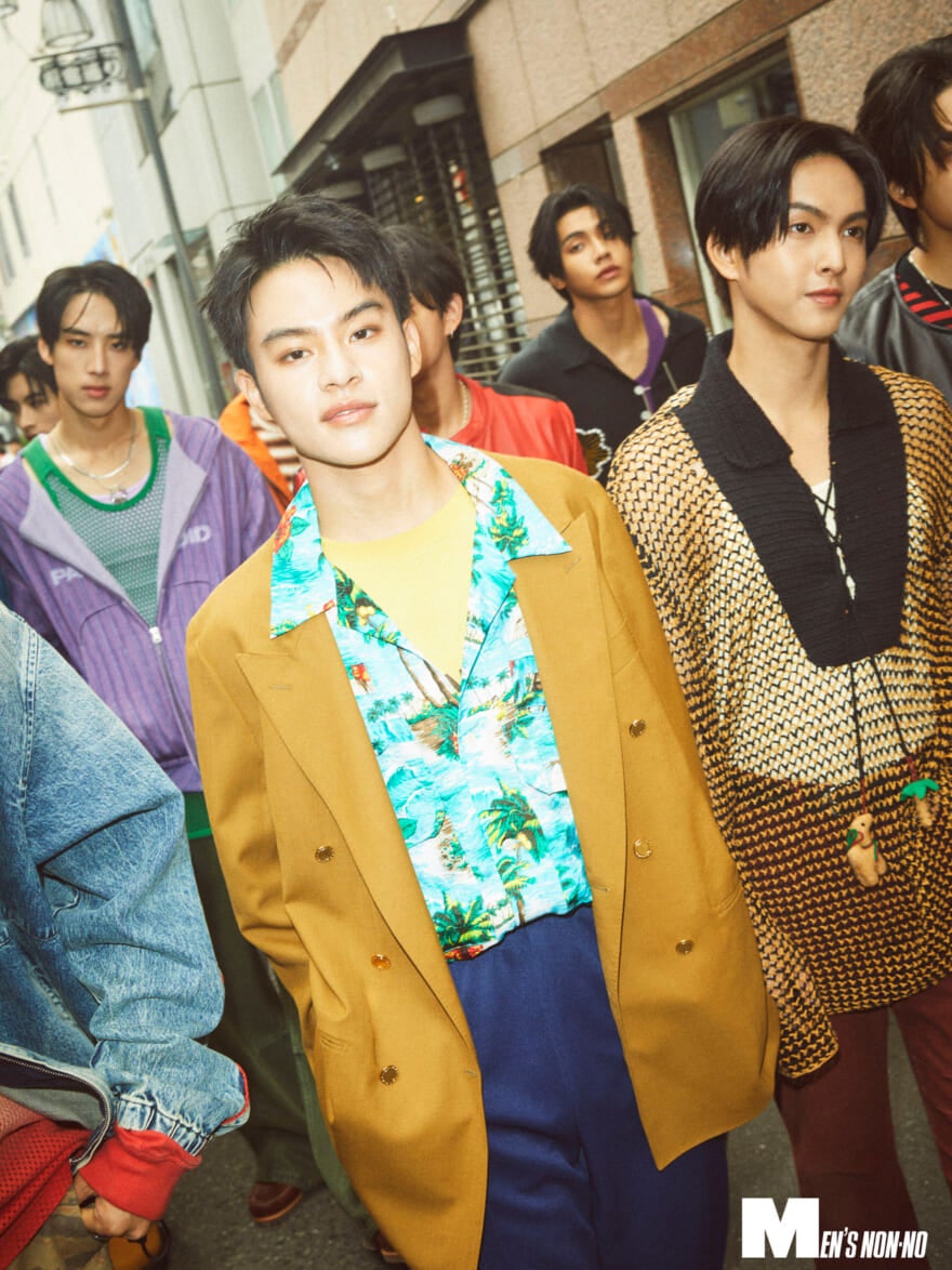 タイのボーイズグループ「BUS because of i shine」のメンバーMARCKRIS(マーククリス)さん มาร์คคริส
