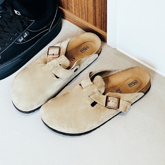 BIRKENSTOCK の定番名品サンダル「BOSTON」