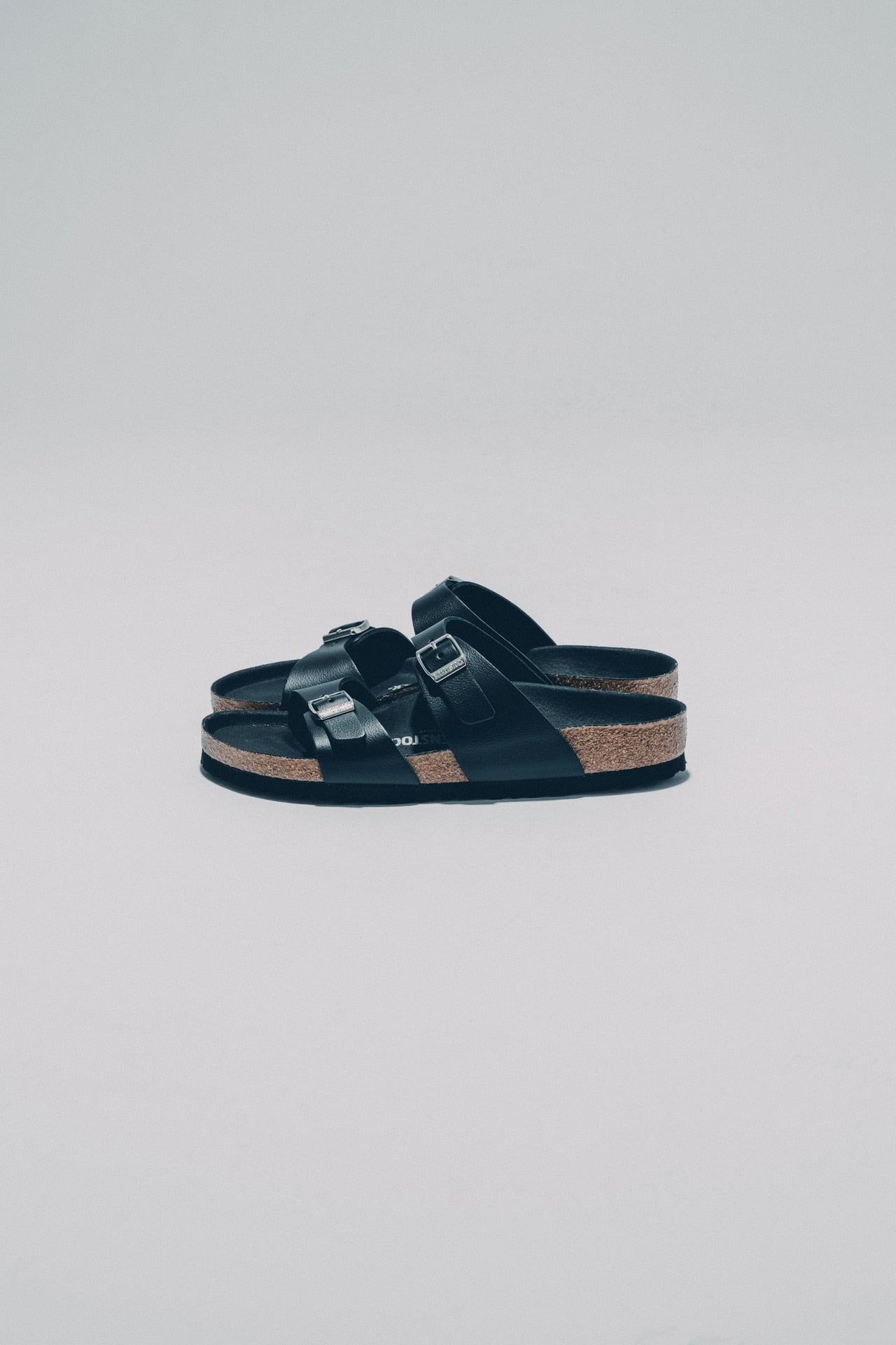 BIRKENSTOCK for ÉDIFICE/IÉNA「SYDNEY」側面