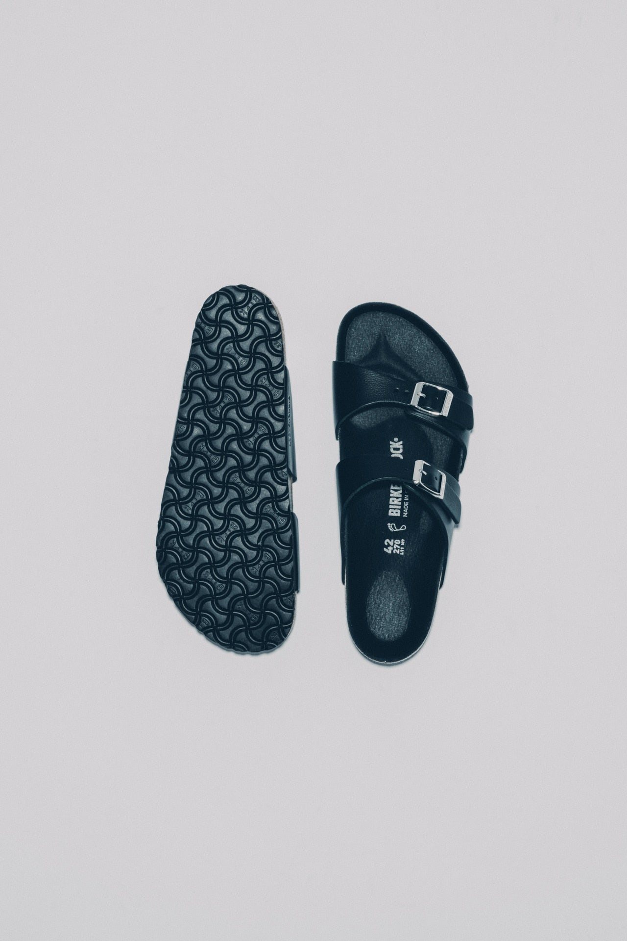 BIRKENSTOCK for ÉDIFICE/IÉNA「SYDNEY」 俯瞰 片足背面