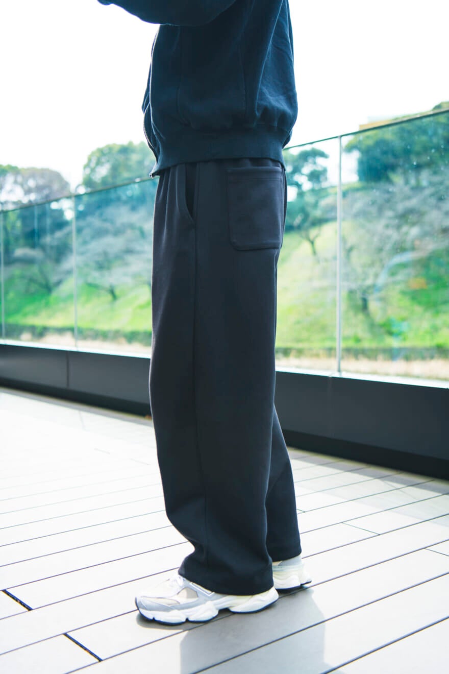 鈴々木響の私服＿パンツサイド