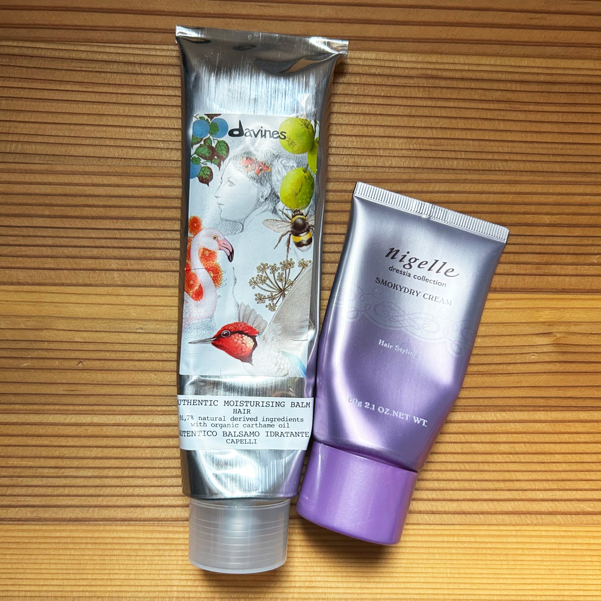 エディターが愛用するダヴィネスのオーセンティック バームとワックス