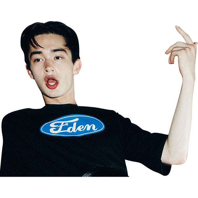 EDENのTシャツ