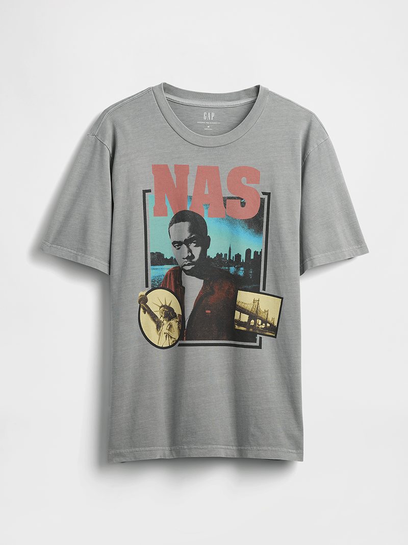 Gap(ギャップ)のNAS(ナズ)Tシャツの表面 2025年