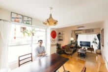 「2LDK+BALCONY 60平米 33帖」服も家具も、“好き”を寄せ集めて。自分らしさがにじむヴィンテージとの暮らし【おしゃれ男子の部屋カタログ／Vol.37】